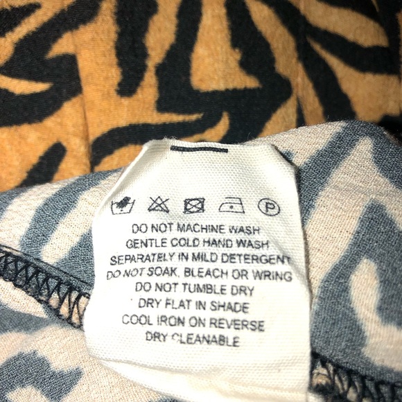 Anthropologie Kachel x Anthro Tiger Striped Wide Leg Jumpsuit,GUC,Size-2 - Picture 8 of 14